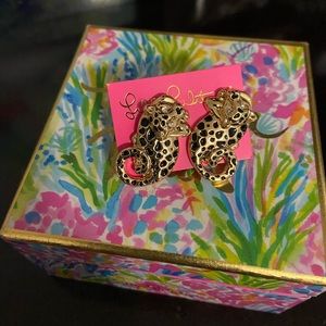 New never worn Lilly Pulitzer leopard earrings
